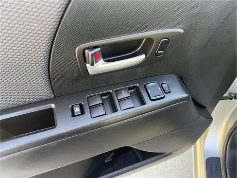 Used 2007 MAZDA MAZDA5 Sport FWD image 14