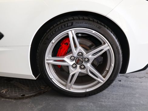 Used 2023 Chevrolet Corvette Stingray Preferred Cpe w/ Z51 Performance Package RWD image 44