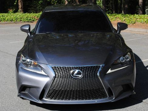 Used 2016 Lexus IS 300 AWD w/ F Sport Package image 3