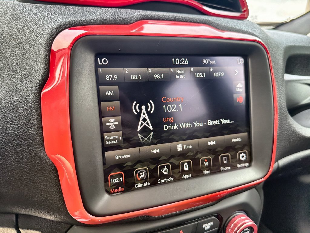 Used 2021 Jeep Renegade Limited w/ Sun & Sound Group AWD/4WD image 19