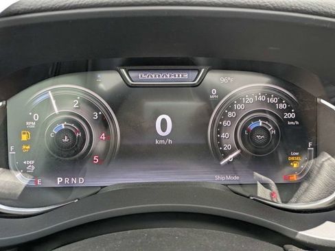 New 2026 RAM 2500 Laramie AWD/4WD image 25