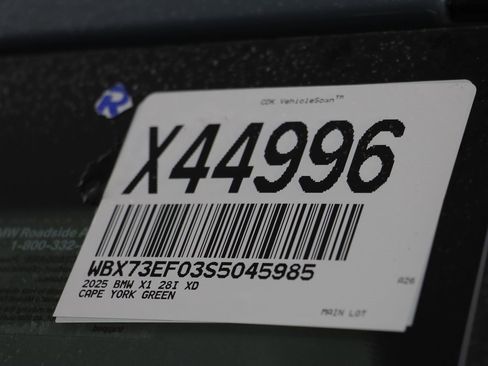 Certified 2025 BMW X1 xDrive28i w/ Technology Package image 23