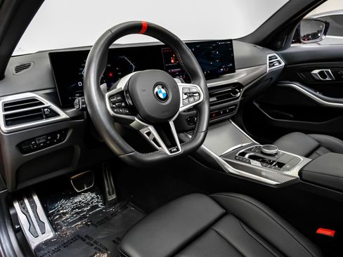 Used 2025 BMW M340i RWD image 3