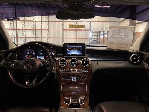 Used 2015 Mercedes-Benz C 300 4MATIC Sedan image 26