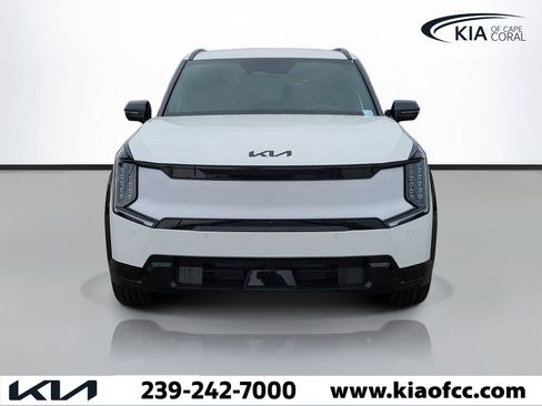 New 2026 Kia EV9 Land AWD/4WD image 2