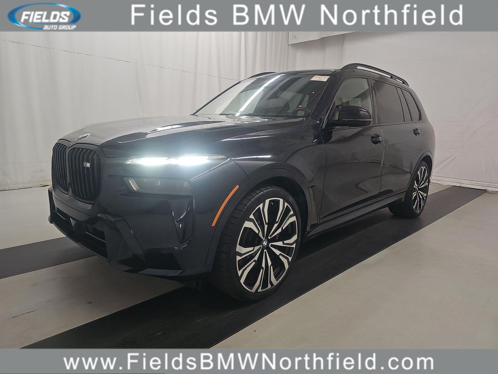 Certified 2025 BMW X7 M60i AWD/4WD image 1