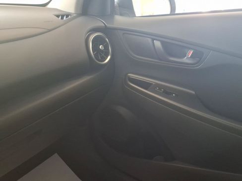 Certified 2023 Hyundai Kona SEL AWD/4WD image 25