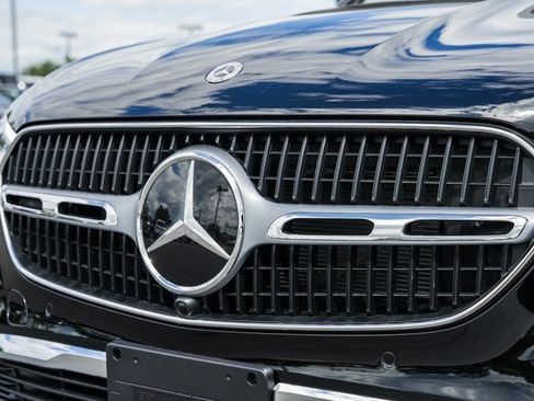 New 2025 Mercedes-Benz GLC 350e 4MATIC image 12