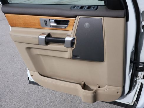 Used 2012 Land Rover LR4 HSE AWD/4WD image 40