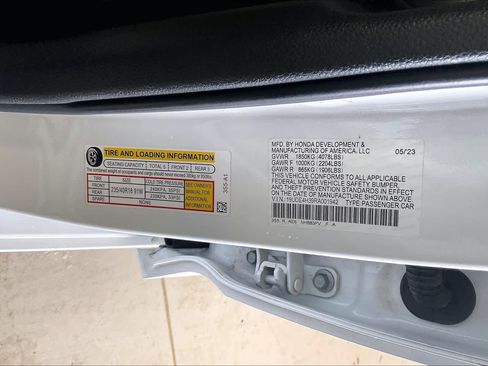 Used 2024 Acura Integra A-Spec image 32