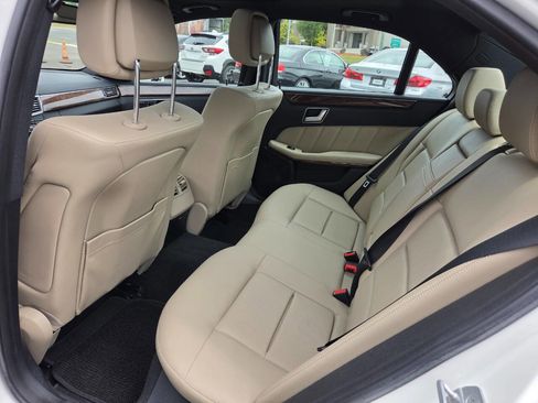 Used 2012 Mercedes-Benz E 350 Sedan image 10