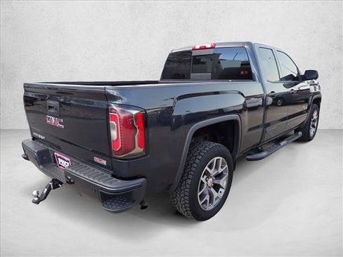 Used 2017 GMC Sierra 1500 SLT image 4