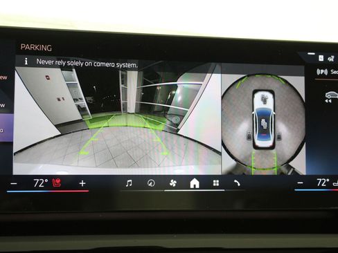 New 2026 BMW 530i xDrive w/ Premium Package image 29