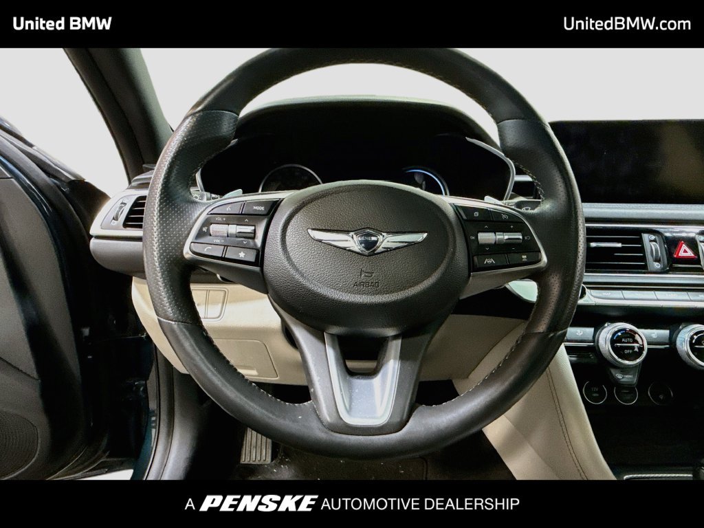 Used 2022 Genesis G70 2.0T w/ Prestige Package RWD image 13