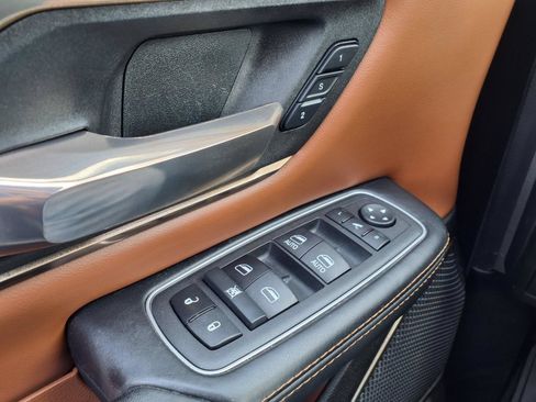 Used 2022 RAM 1500 Limited AWD/4WD image 23