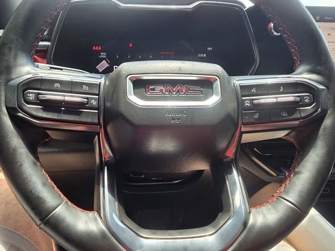Used 2024 GMC Canyon AT4X AWD/4WD image 22