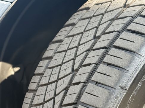 Used 2025 MAZDA MAZDA3 s image 30