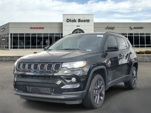 New 2026 Jeep Compass Limited image 2