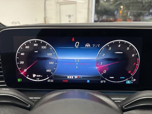 Used 2026 Mercedes-Benz GLE 450 4MATIC Coupe image 31