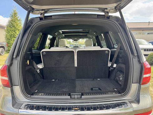 Used 2018 Mercedes-Benz GLS 450 4MATIC image 11