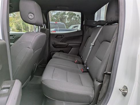 Used 2024 Chevrolet Colorado W/T image 14
