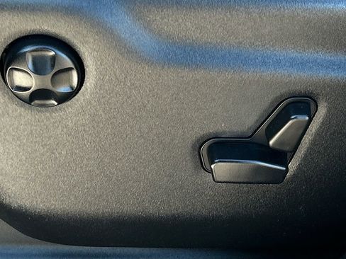 Used 2018 Jeep Grand Cherokee Summit image 36