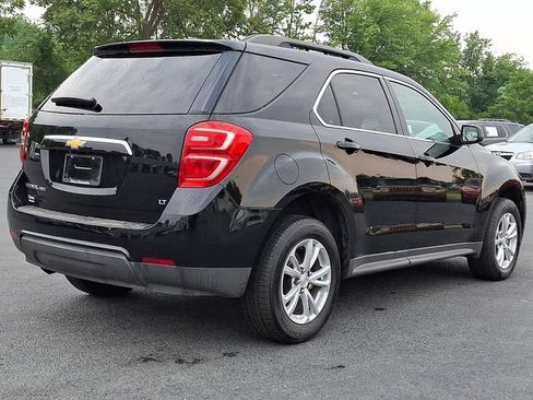 Used 2017 Chevrolet Equinox LT w/ Convenience Package AWD/4WD image 9