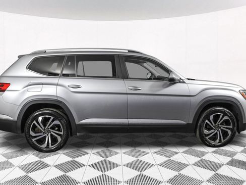 Used 2023 Volkswagen Atlas SEL AWD/4WD image 13