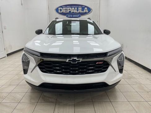 New 2026 Chevrolet Trax RS w/ Sunroof Package image 16