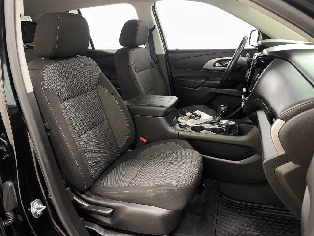 Used 2019 Chevrolet Traverse LT AWD/4WD image 37