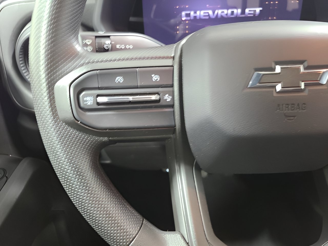 Used 2024 Chevrolet Colorado Trail Boss w/ Advanced Trailering Package AWD/4WD image 24