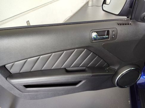 Used 2013 Ford Mustang GT Premium w/ Brembo Brake Pkg image 20