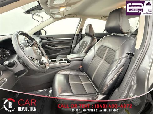 Used 2023 Nissan Altima 2.5 SR FWD image 10