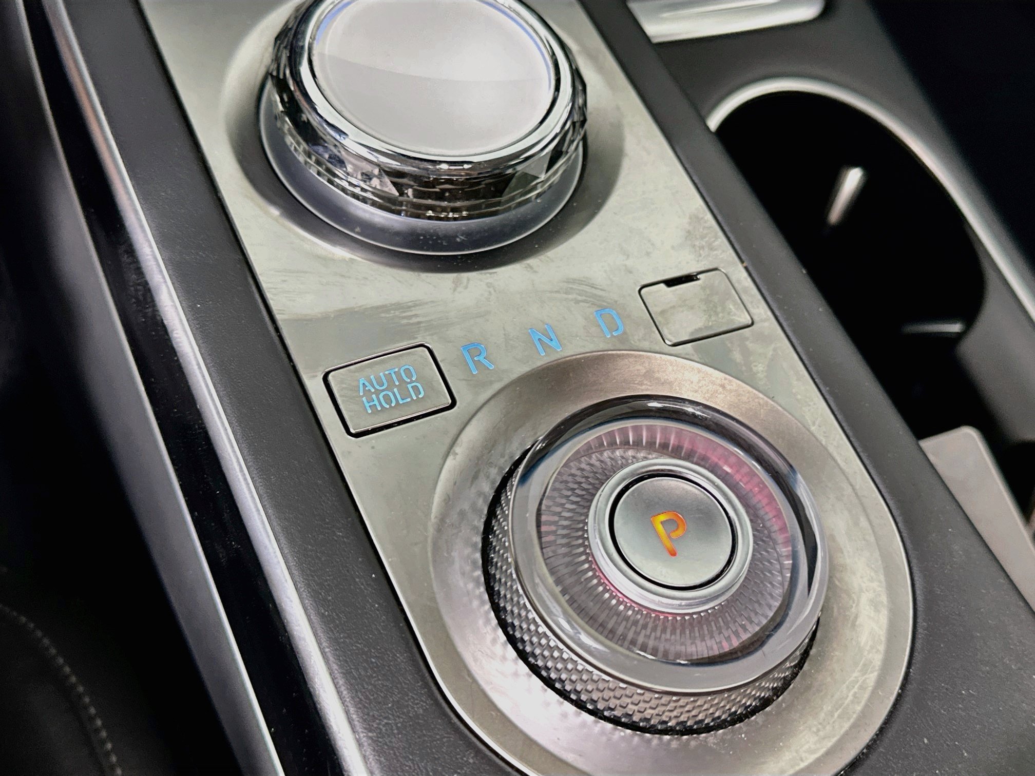 Used 2025 Genesis GV70 2.5T AWD/4WD image 25