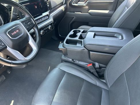 Certified 2025 GMC Sierra 1500 SLT AWD/4WD image 24
