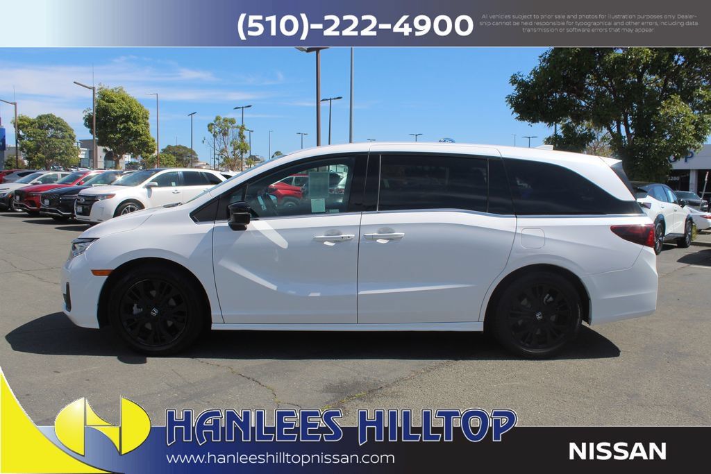 Used 2025 Honda Odyssey Sport-L image 2