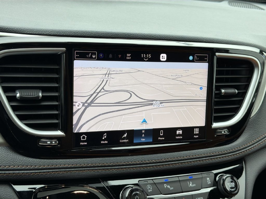 Used 2026 Chrysler Pacifica Pinnacle FWD image 20