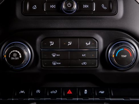Used 2026 Chevrolet Silverado 1500 Custom RWD image 22