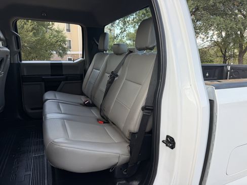 Used 2020 Ford F250 XL w/ Power Equipment Group RWD image 16