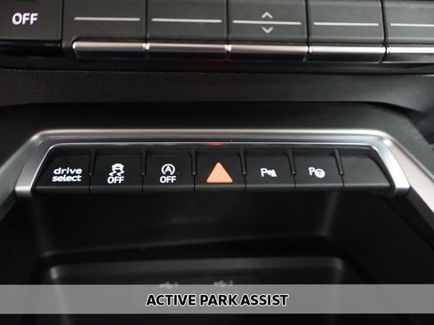 Used 2023 Audi A3 2.0T Premium w/ Convenience Package image 4