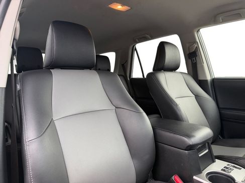 Used 2021 Toyota 4Runner SR5 Premium AWD/4WD image 29
