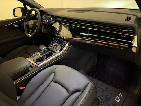 Certified 2026 Audi Q7 2.0T Premium AWD/4WD image 32