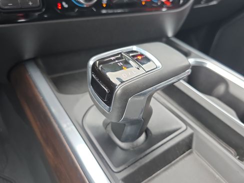 Certified 2024 GMC Sierra 1500 SLT w/ SLT Premium Plus Package image 7