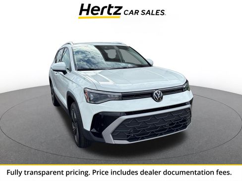 Used 2026 Volkswagen Taos SE AWD/4WD image 1