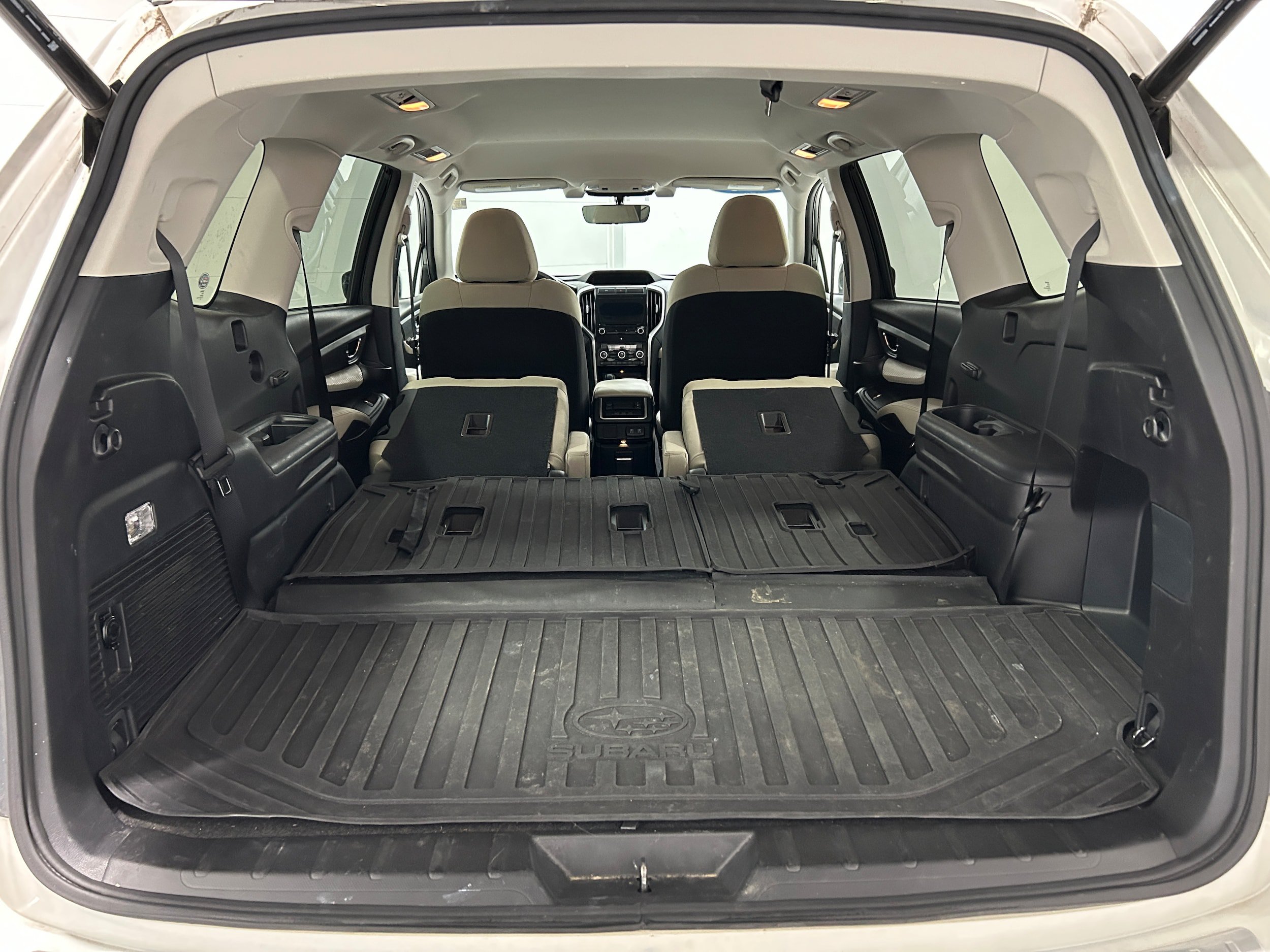 Used 2020 Subaru Ascent Premium w/ Convenience Package AWD/4WD image 35