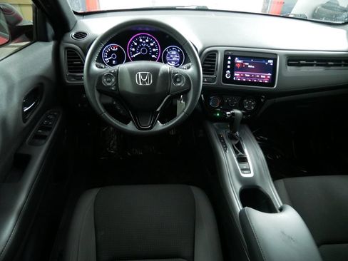 Used 2022 Honda HR-V Sport image 20