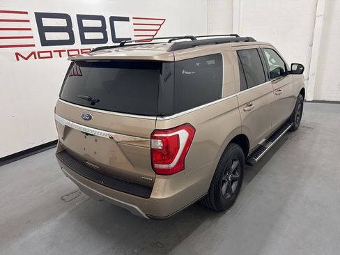 Used 2020 Ford Expedition XLT w/ FX4 Off-Road Package image 8