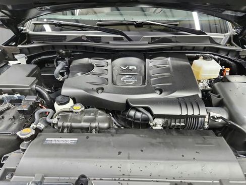 Used 2023 Nissan Armada Platinum w/ Captain's Chairs Package RWD image 15