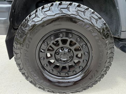 Used 2025 INEOS Grenadier AWD/4WD image 58