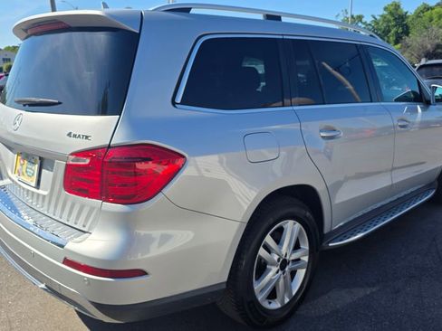 Used 2015 Mercedes-Benz GL 450 4MATIC image 5